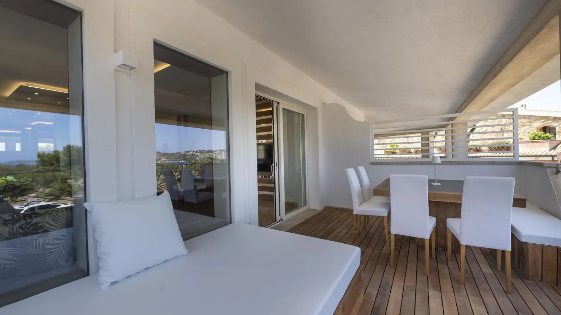 Yacht-Style New Apartment Palau Italien