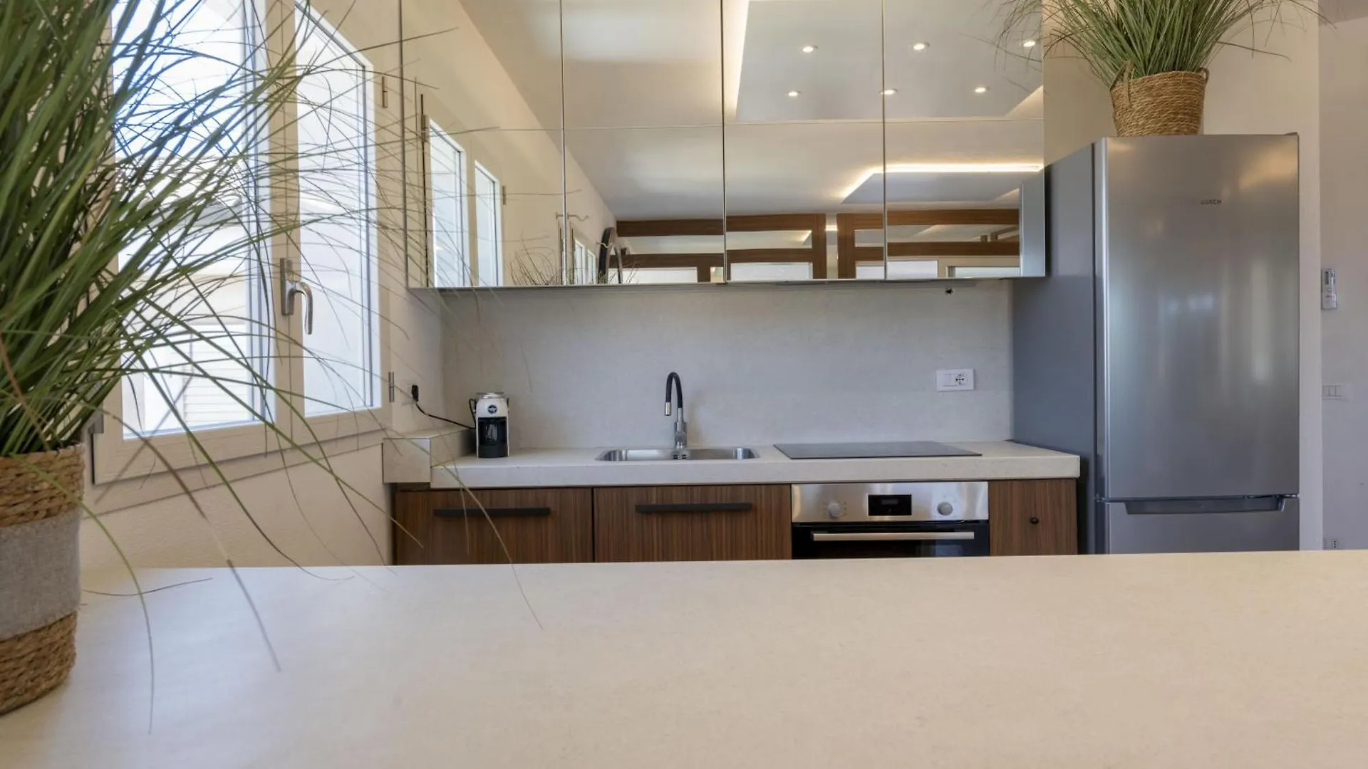 Yacht-Style New Apartment Palau